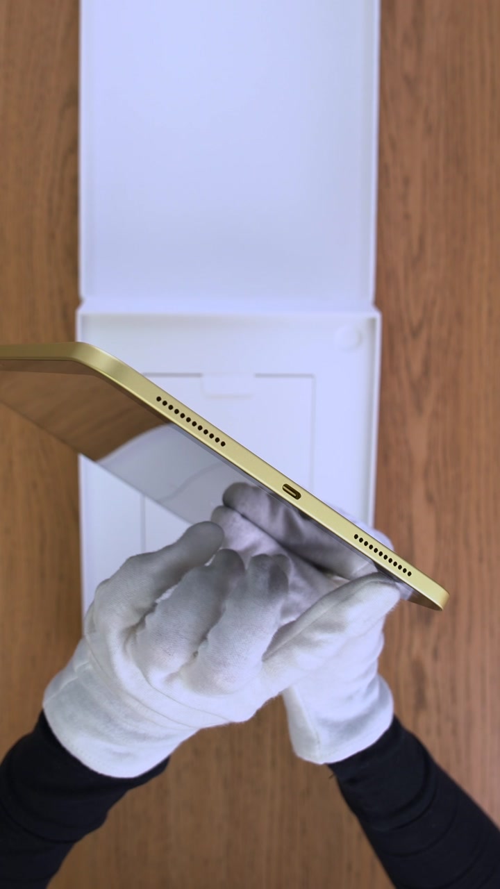 Apple iPad 11 (2025) Wi-Fi Yellow (Желтый)