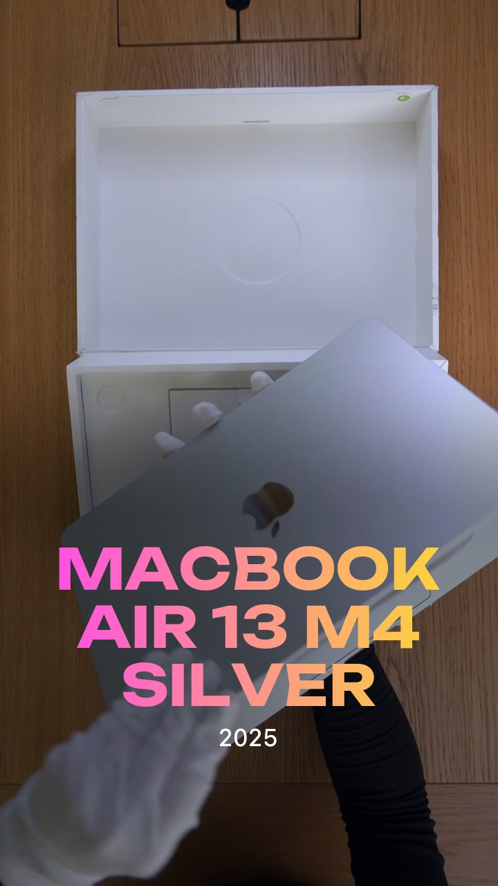 Apple MacBook Air 13 (2025) M4 (10CPU/8GPU/16GB/256GB) Silver (MW0W3)