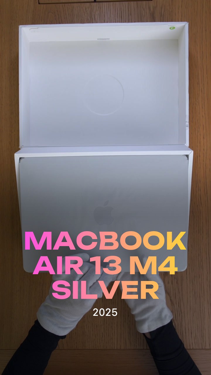 Apple MacBook Air 13 (2025) M4 (10CPU/8GPU/16GB/256GB) Silver (MW0W3)