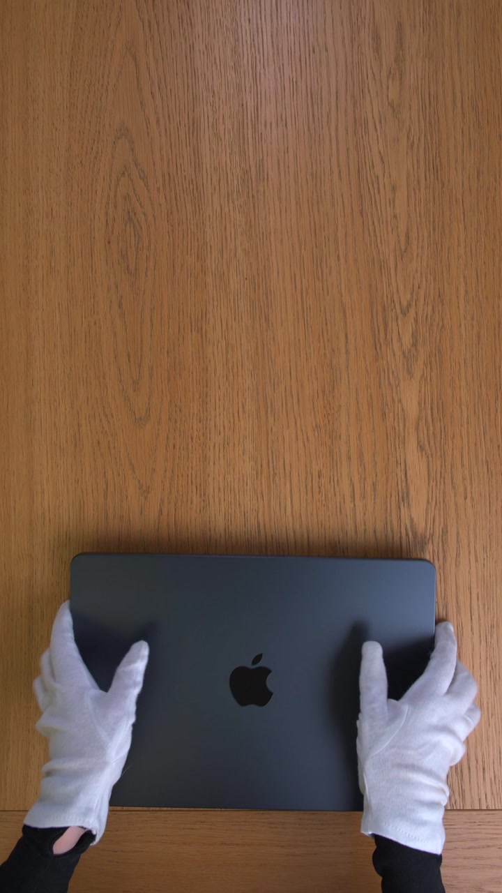 Apple MacBook Air 13 (2025) M4 (10CPU/8GPU/16GB/256GB) Midnight (MW123)