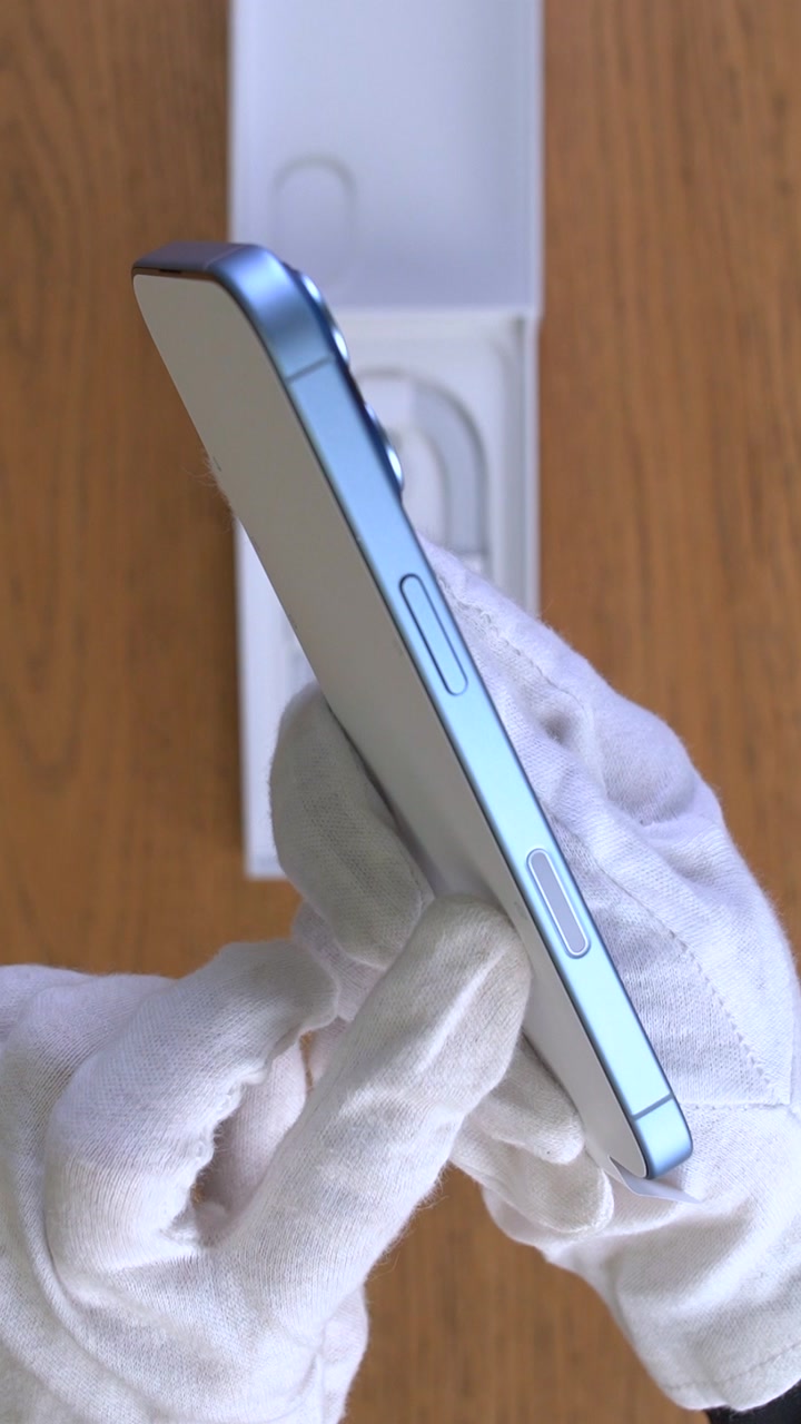 Apple iPhone 17 Mist Blue (Голубой) Nano-sim + eSim