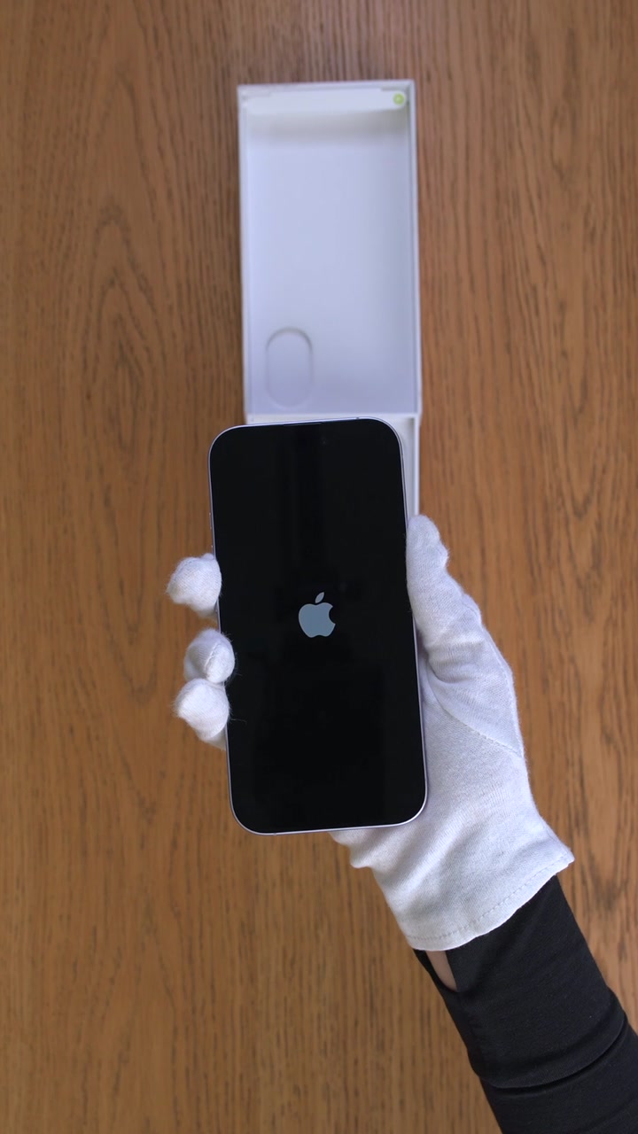 Apple iPhone 17 256Gb Lavender (Лавандовый) Nano-sim + eSim
