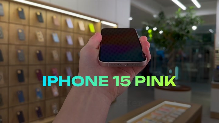 iPhone 15 Pink