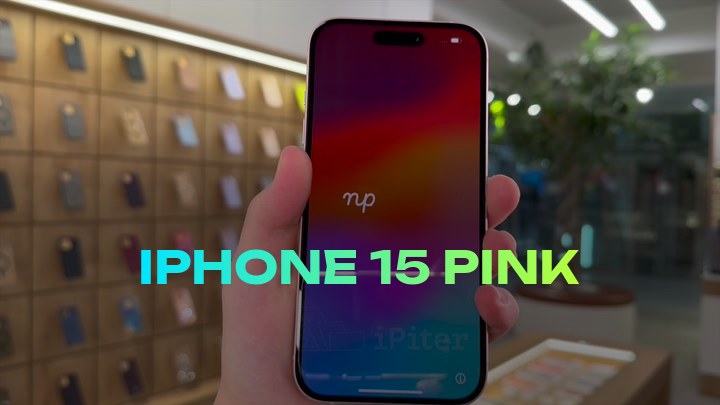 iPhone 15 Pink