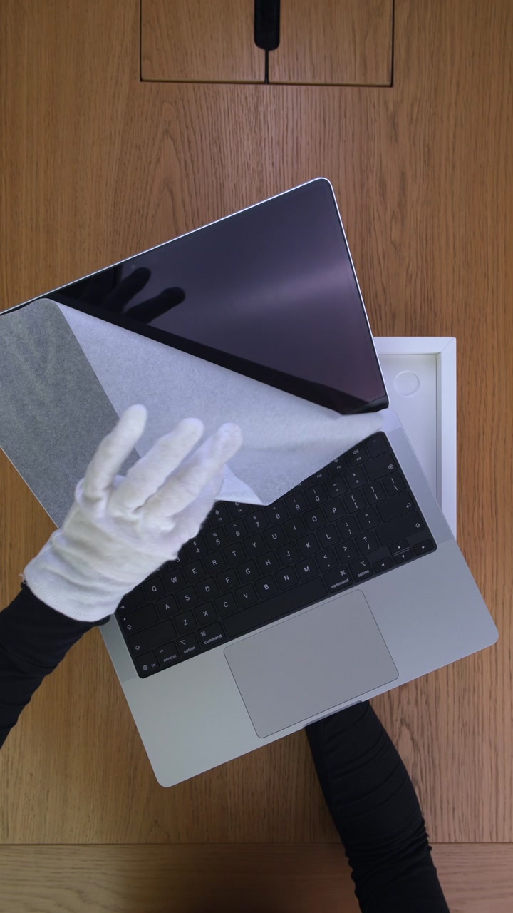 Apple MacBook Pro 14 (2026) M5 Pro Silver
