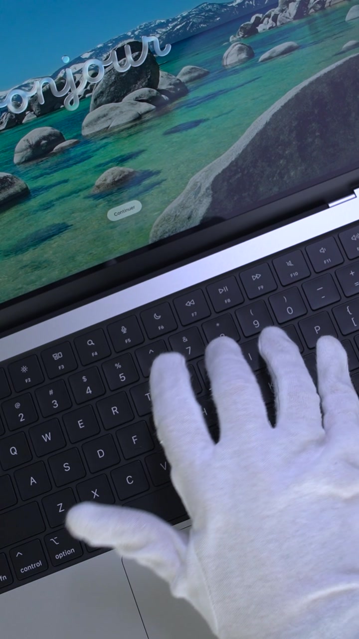 Apple MacBook Pro 14 (2026) M5 Pro Silver