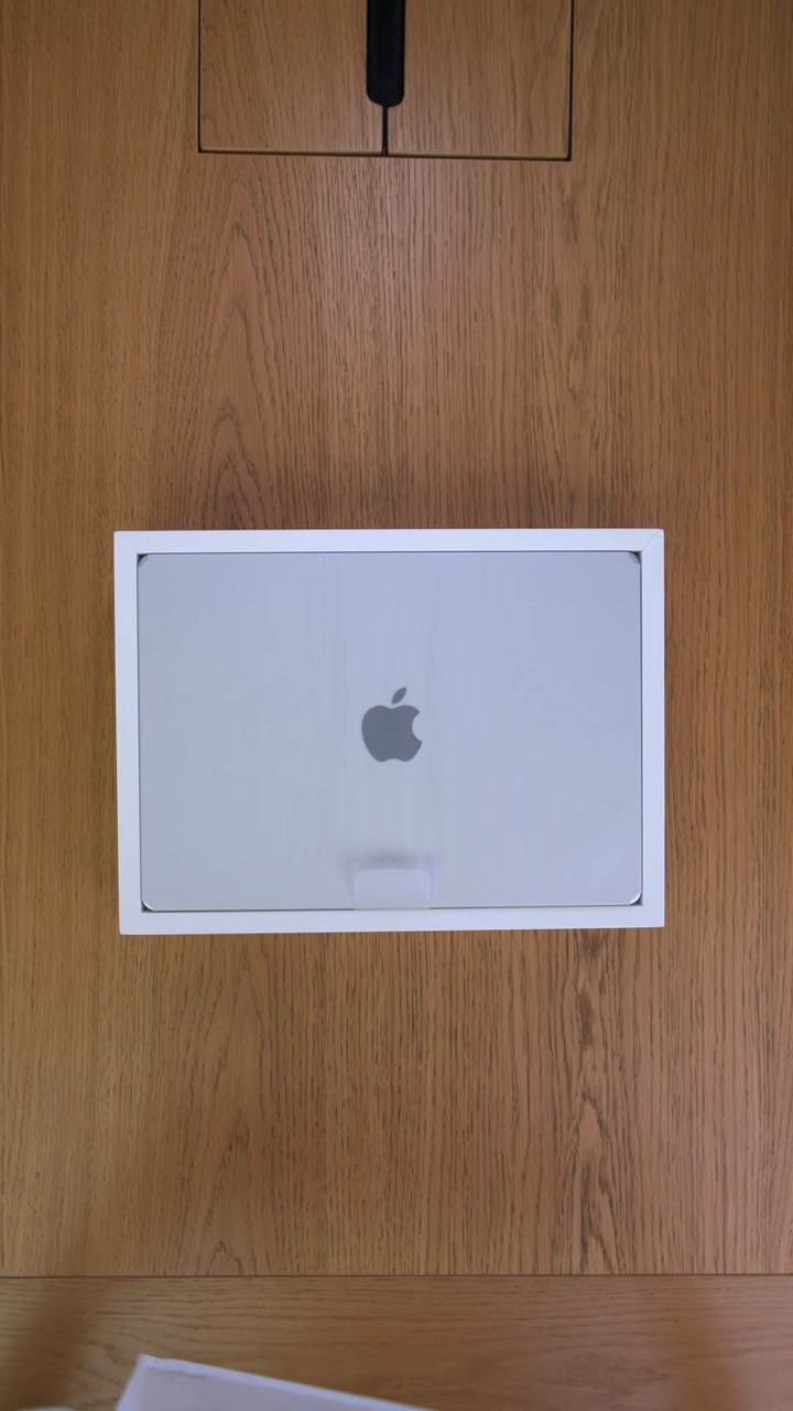 Apple MacBook Pro 14 (2026) M5 Pro Silver