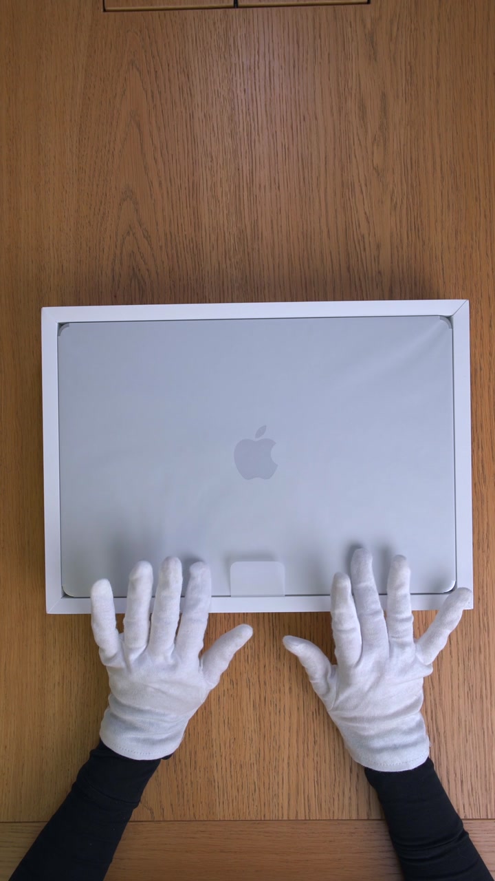 Apple MacBook Air 15 (2026) M5 Silver