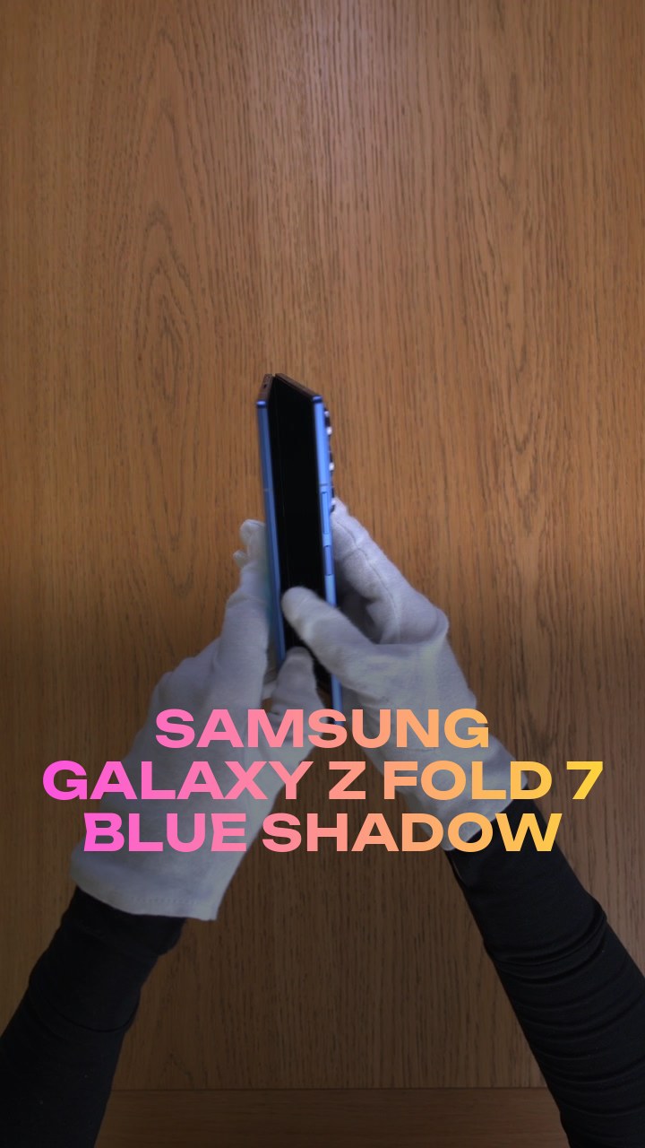 Samsung Galaxy Z Fold 7 Blue Shadow