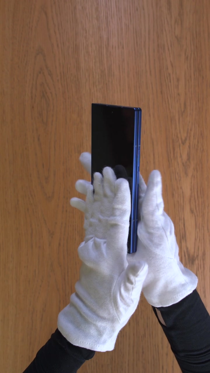 Samsung Galaxy Z Fold 7 Blue Shadow