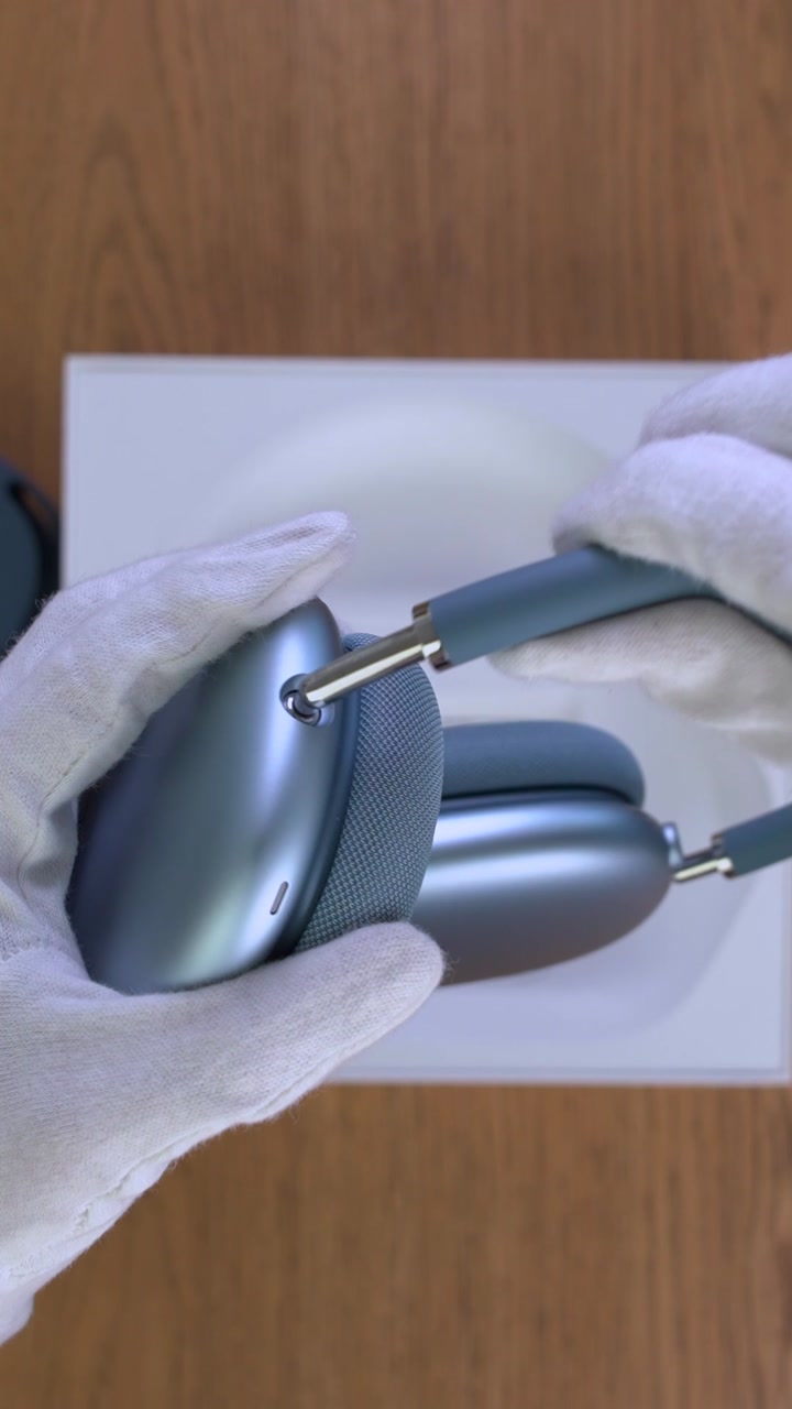 AirPods Max 2  (2026) Blue