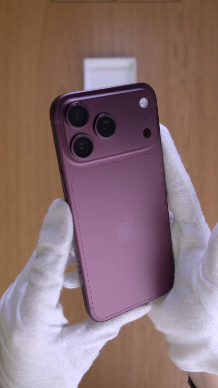 iPhone 18 Pro Max Burgundy eSim+eSim