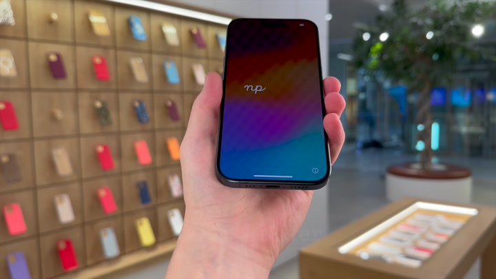 iPhone 15 Pro Blue Titanium
