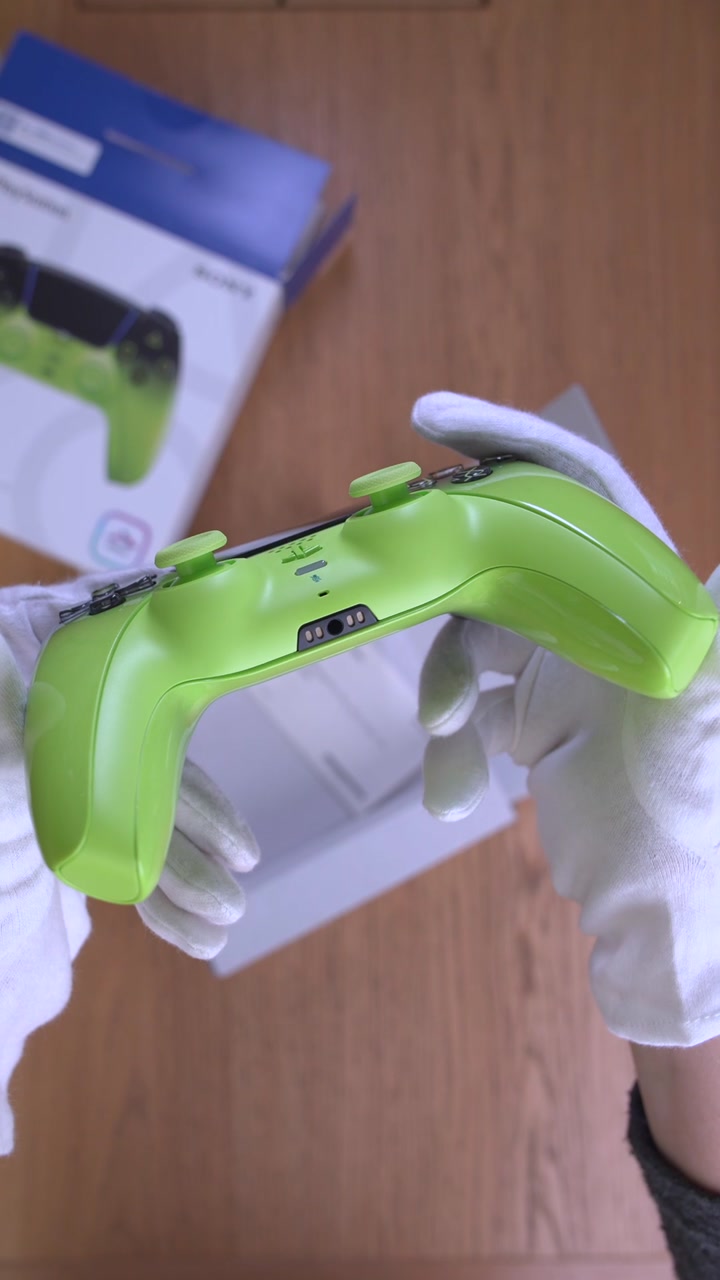 DualSense Remix Green