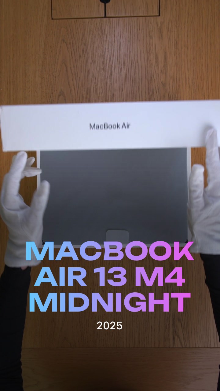 MacBook Air 13 (2025) M4 Midnight