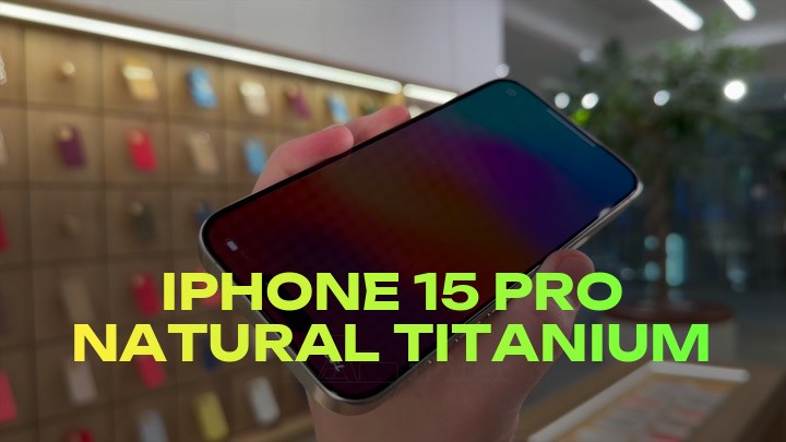 iPhone 15 Pro Natural Titanium