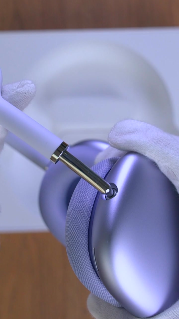 AirPods Max 2 (2026) Purple