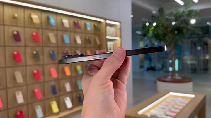 iPhone 15 Pro Max Black Titanium