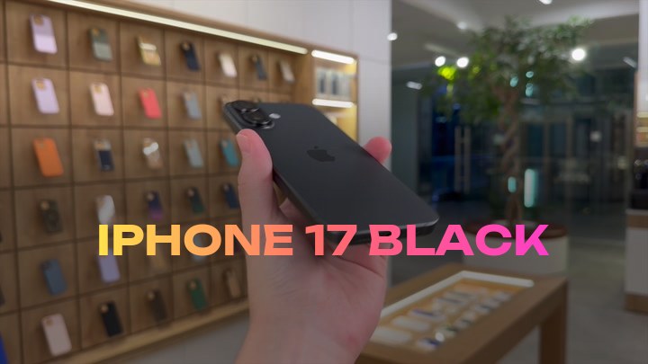 iPhone 17 Black