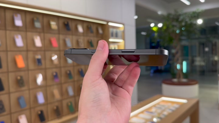 iPhone 17 Black