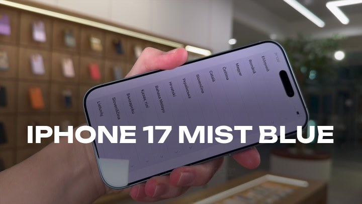 iPhone 17 Mist Blue