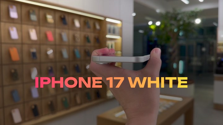iPhone 17 White