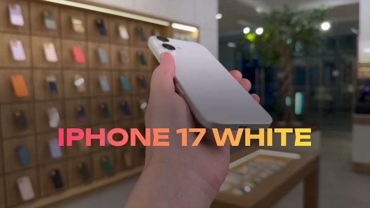 iPhone 17 White