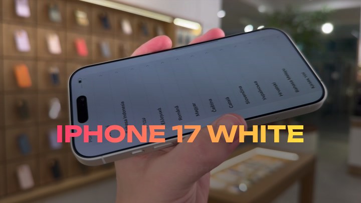 iPhone 17 White
