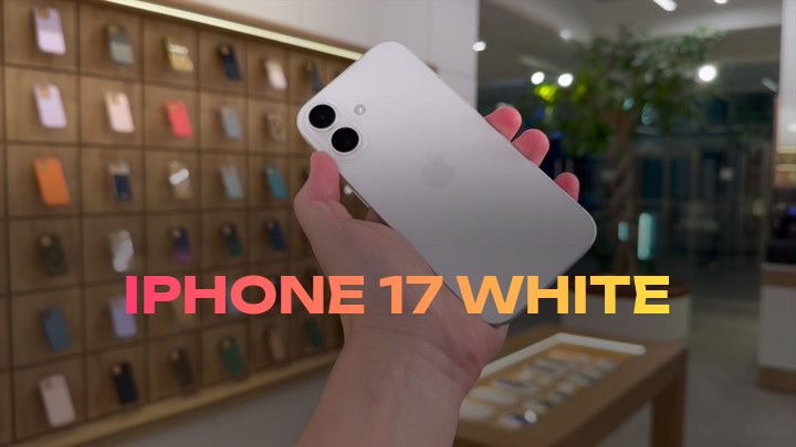 iPhone 17 White