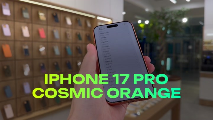 iPhone 17 Pro Cosmic Orange