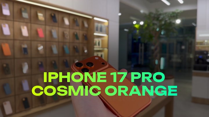 iPhone 17 Pro Cosmic Orange