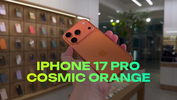 iPhone 17 Pro Cosmic Orange
