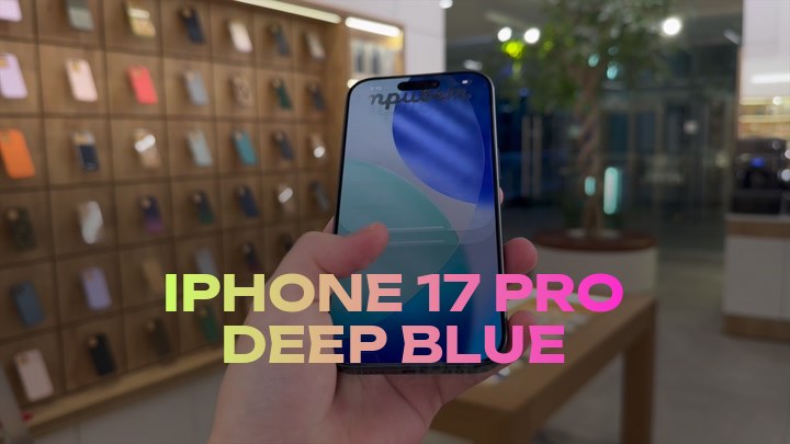 iPhone 17 Pro Deep Blue