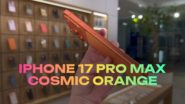 iPhone 17 Pro Max Cosmic Orange