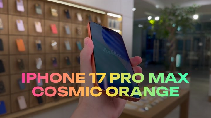iPhone 17 Pro Max Cosmic Orange