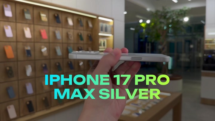 iPhone 17 Pro Max Silver