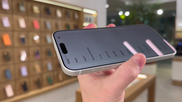 iPhone 17 Pro Max Silver