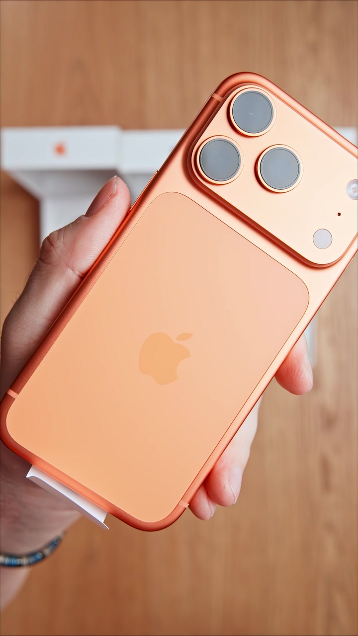 Цвета iPhone 17 Pro Max