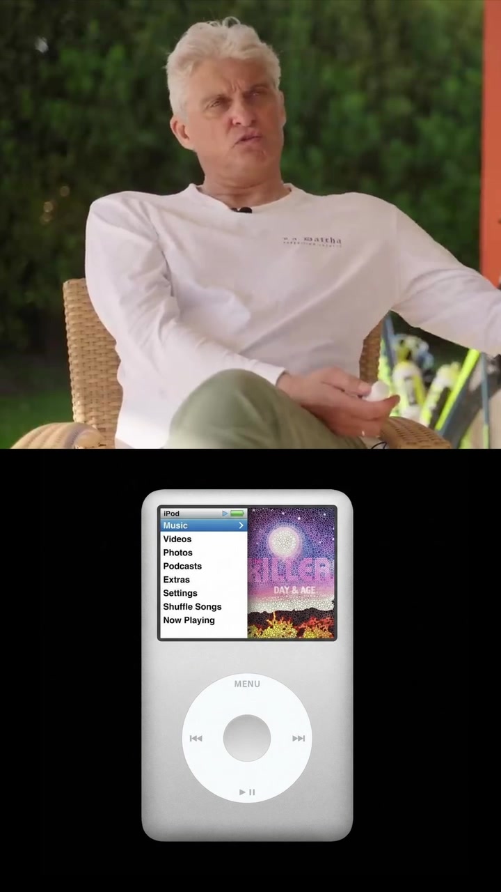 Тиньков* поясняет за технику Apple (*иноагент)